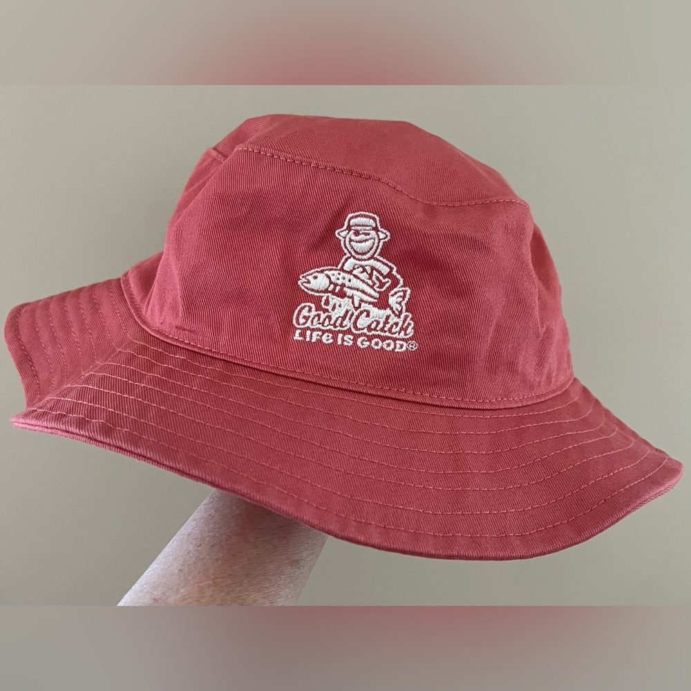 Life Is Good “Good Catch” Bucket Hat Salmon Pink One Size